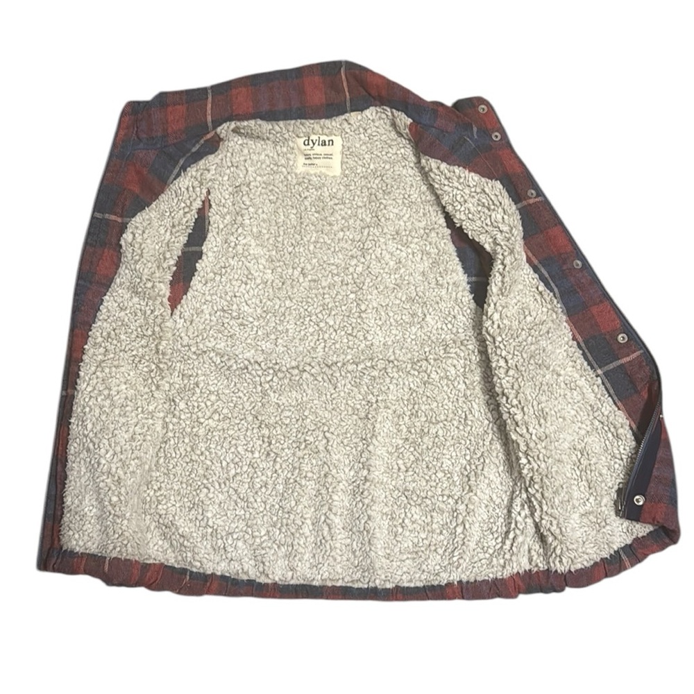 DYLAN Plaid Sherpa lined Vest size medium - Picture 7 of 11
